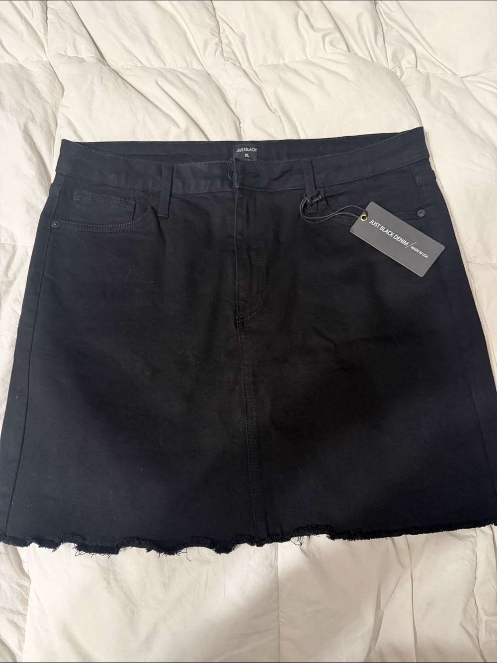 Just Black Black Frayed-Hem Denim Mini Skirt